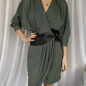 Vintage Black Halo Belted Wrap Dress  Size 2 Khaki Color
